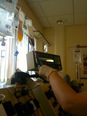 IMG_0174 The harvesting is finished and the nurse taking the bag down.